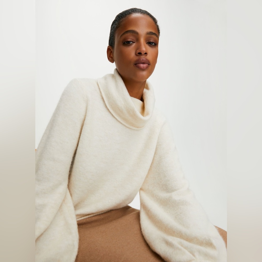 Aritzia Babaton Adichie Alpaca Wool Turtleneck Sweater Cream / Grey size XXSmall